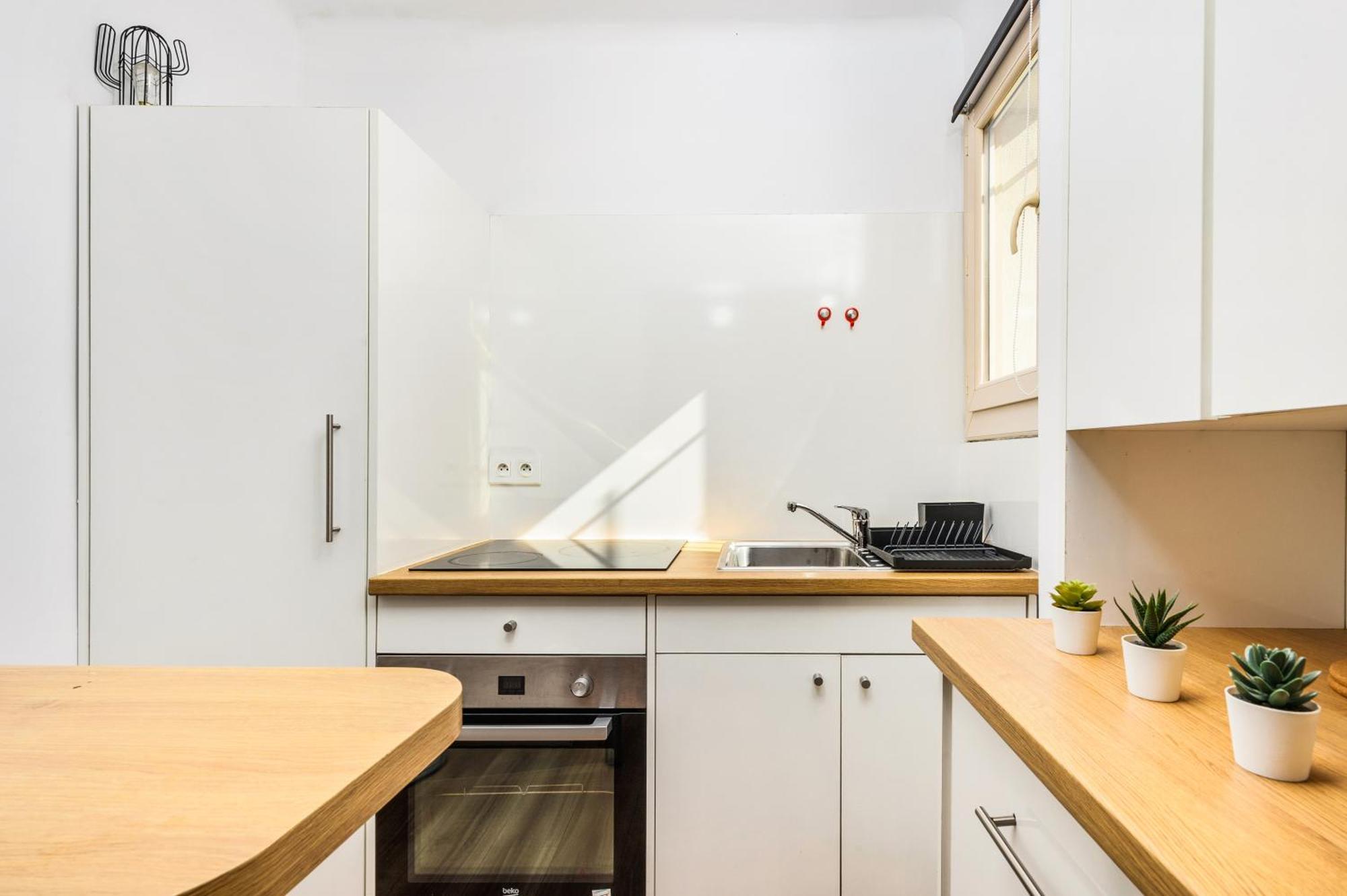 Le Landella Apartment Ментона Екстериор снимка